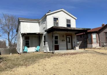 523 CHESTNUT Street, Quincy, Illinois, 6 Bedrooms Bedrooms, ,2 BathroomsBathrooms,Residential,For Sale,CHESTNUT,RMACA1034906