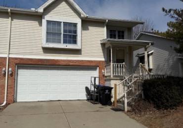 6 SHIRE Court, Bloomington, Illinois, 2 Bedrooms Bedrooms, ,2 BathroomsBathrooms,Residential,For Sale,SHIRE,RMAPA1256428