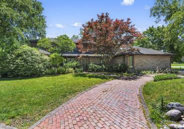 1904 OAK CREEK Road, Springfield, Illinois, 5 Bedrooms Bedrooms, ,4 BathroomsBathrooms,Residential,For Sale,OAK CREEK,RMACA1034920