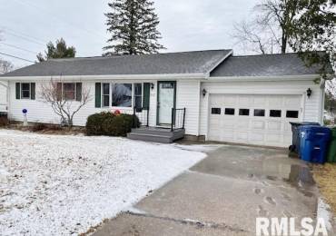 517 HIGHVIEW Drive, Clinton, Iowa, 3 Bedrooms Bedrooms, ,1 BathroomBathrooms,Residential,For Sale,HIGHVIEW,RMAQC4261152