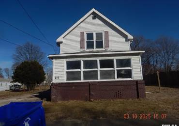 818 ELM Street, Kewanee, Illinois, 3 Bedrooms Bedrooms, ,1 BathroomBathrooms,Residential,For Sale,ELM,RMAQC4261146