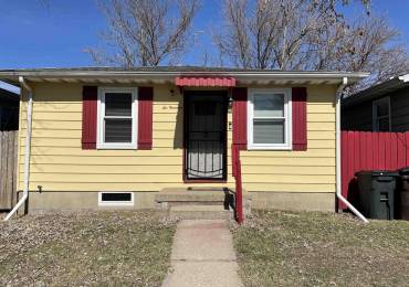 619 PARIS Avenue, Peoria, Illinois, 2 Bedrooms Bedrooms, ,1 BathroomBathrooms,Residential,For Sale,PARIS,RMAPA1256448