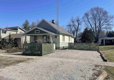 214 HARRISON Street, Girard, Illinois, 2 Bedrooms Bedrooms, ,1 BathroomBathrooms,Residential,For Sale,HARRISON,RMACA1034961