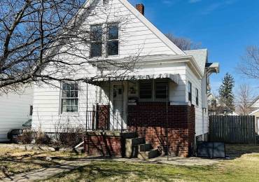 1627 CAPITOL Avenue, Springfield, Illinois, 3 Bedrooms Bedrooms, ,4 BathroomsBathrooms,Residential,For Sale,CAPITOL,RMACA1034967