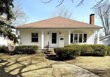 617 BROADWAY Street, Havana, Illinois, 2 Bedrooms Bedrooms, ,2 BathroomsBathrooms,Residential,For Sale,BROADWAY,RMACA1034982