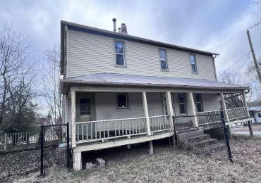 105 PINE Street, Alto Pass, Illinois, ,Residential,For Sale,PINE,RMAEB457100