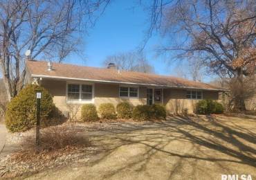 2721 32ND Avenue Court, Rock Island, Illinois, 4 Bedrooms Bedrooms, ,2 BathroomsBathrooms,Residential,For Sale,32ND,RMAQC4261215