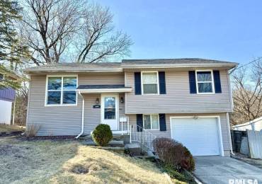 2310 KENSINGTON Drive, Peoria, Illinois, 3 Bedrooms Bedrooms, ,2 BathroomsBathrooms,Residential,For Sale,KENSINGTON,RMAPA1256494