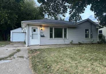 2003 MARTIN Street, Peoria, Illinois, 2 Bedrooms Bedrooms, ,1 BathroomBathrooms,Residential,For Sale,MARTIN,RMAPA1256498