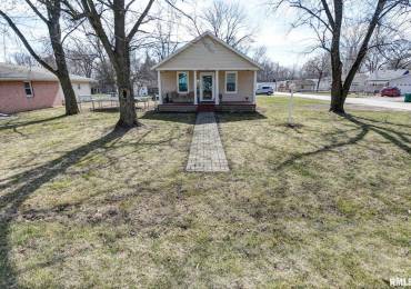 801 6TH Street, Pana, Illinois, 3 Bedrooms Bedrooms, ,2 BathroomsBathrooms,Residential,For Sale,6TH,RMACA1034594