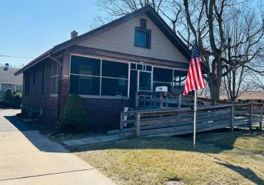 1300 ANN ELIZA Street, Pekin, Illinois, 2 Bedrooms Bedrooms, ,1 BathroomBathrooms,Residential,For Sale,ANN ELIZA,RMAPA1256515