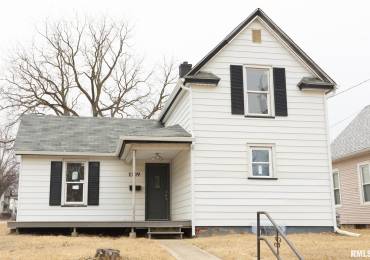 1109 26TH Street, Moline, Illinois, 3 Bedrooms Bedrooms, ,1 BathroomBathrooms,Residential,For Sale,26TH,RMAQC4260340