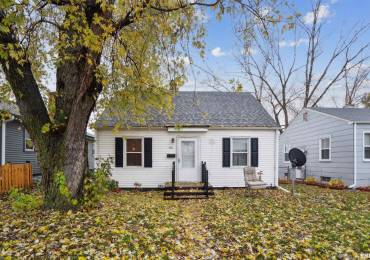 971 CONCORD Street, Davenport, Iowa, 2 Bedrooms Bedrooms, ,1 BathroomBathrooms,Residential,For Sale,CONCORD,RMAQC4261280