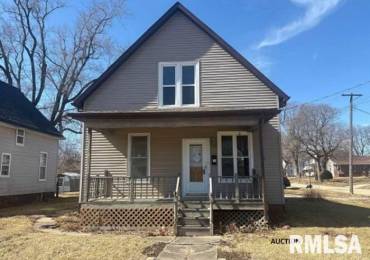 448 3RD Avenue, Canton, Illinois, 3 Bedrooms Bedrooms, ,1 BathroomBathrooms,Residential,For Sale,3RD,RMAQC4261285