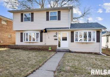 2654 WILKES Avenue, Davenport, Iowa, 4 Bedrooms Bedrooms, ,1 BathroomBathrooms,Residential,For Sale,WILKES,RMAQC4261284