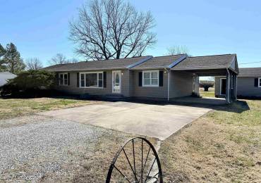 204 SCHOOL Street, Karnak, Illinois, 3 Bedrooms Bedrooms, ,2 BathroomsBathrooms,Residential,For Sale,SCHOOL,RMAEB457136