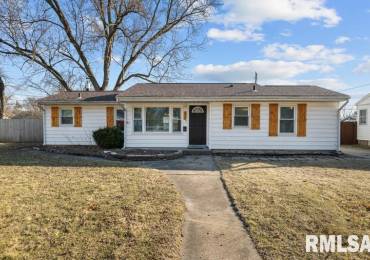 2838 38TH Avenue, Rock Island, Illinois, 2 Bedrooms Bedrooms, ,1 BathroomBathrooms,Residential,For Sale,38TH,RMAQC4261296