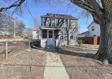 1208 17TH Street, Moline, Illinois, 3 Bedrooms Bedrooms, ,1 BathroomBathrooms,Residential,For Sale,17TH,RMAQC4261328