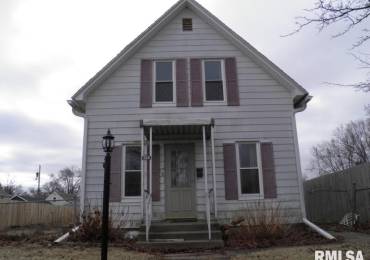 540 24TH Avenue, Moline, Illinois, 2 Bedrooms Bedrooms, ,1 BathroomBathrooms,Residential,For Sale,24TH,RMAQC4261332