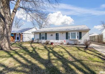 1852 Stanhope Road, Springfield, Illinois, 3 Bedrooms Bedrooms, ,1 BathroomBathrooms,Residential,For Sale,Stanhope,RMACA1035004