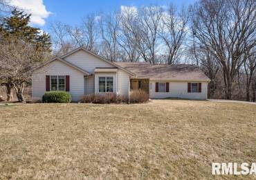 13053 82ND Avenue, Blue Grass, Iowa, 3 Bedrooms Bedrooms, ,3 BathroomsBathrooms,Residential,For Sale,82ND,RMAQC4261336