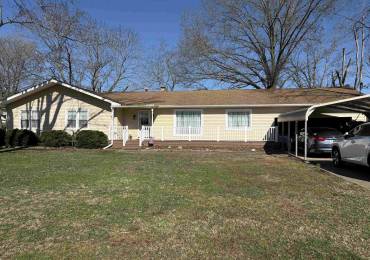 5800 US 45 Route, Harrisburg, Illinois, 3 Bedrooms Bedrooms, ,2 BathroomsBathrooms,Residential,For Sale,US 45,RMAEB457153