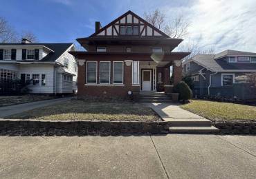 1524 BARKER Avenue, Peoria, Illinois, 6 Bedrooms Bedrooms, ,3 BathroomsBathrooms,Residential,For Sale,BARKER,RMAPA1256452