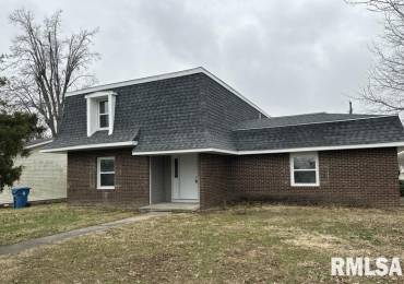 1100 CEDAR Lane, Marion, Illinois, 4 Bedrooms Bedrooms, ,2 BathroomsBathrooms,Residential,For Sale,CEDAR,RMAEB457170