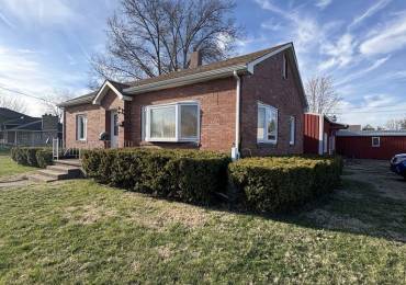 809 MAIN Street, West Frankfort, Illinois, 2 Bedrooms Bedrooms, ,1 BathroomBathrooms,Residential,For Sale,MAIN,RMAEB457172