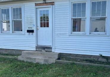 1521 GRACE Street, Murphysboro, Illinois, 3 Bedrooms Bedrooms, ,1 BathroomBathrooms,Residential,For Sale,GRACE,RMAEB450625