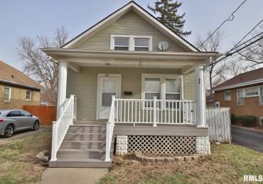 2017 CLARKE Avenue, West Peoria, Illinois, 2 Bedrooms Bedrooms, ,1 BathroomBathrooms,Residential,For Sale,CLARKE,RMAPA1256610