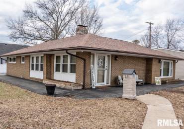 621 9TH Street, Herrin, Illinois, 3 Bedrooms Bedrooms, ,1 BathroomBathrooms,Residential,For Sale,9TH,RMAQC4260932