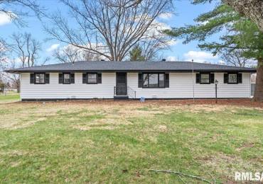 2680 Tozer Road, Springfield, Illinois, 4 Bedrooms Bedrooms, ,2 BathroomsBathrooms,Residential,For Sale,Tozer,RMACA1035159