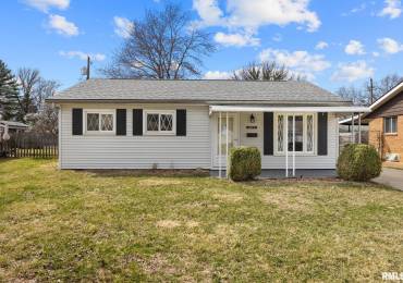 407 MANOR Street, Pekin, Illinois, 3 Bedrooms Bedrooms, ,1 BathroomBathrooms,Residential,For Sale,MANOR,RMAPA1256631