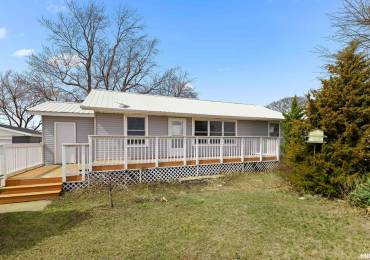 20842 County Road 3300 E Road, Manito, Illinois, 3 Bedrooms Bedrooms, ,1 BathroomBathrooms,Residential,For Sale,County Road 3300 E,RMAPA1256633