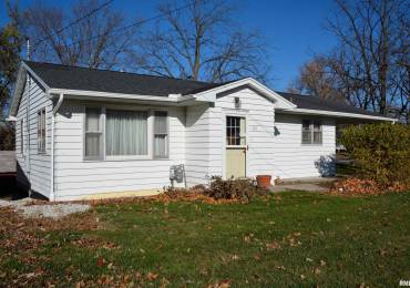 422 GRANT Street, Macomb, Illinois, 3 Bedrooms Bedrooms, ,2 BathroomsBathrooms,Residential,For Sale,GRANT,RMAPA1254601