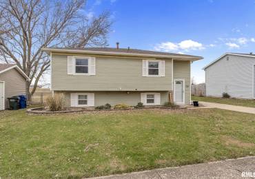 1216 EMERALD Drive, Davenport, Iowa, 3 Bedrooms Bedrooms, ,1 BathroomBathrooms,Residential,For Sale,EMERALD,RMAQC4258909