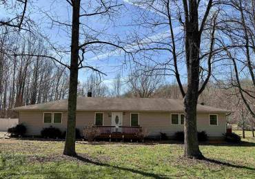 6180 Reevesville Road, Grantsburg, Illinois, 3 Bedrooms Bedrooms, ,2 BathroomsBathrooms,Residential,For Sale,Reevesville,RMAEB457231