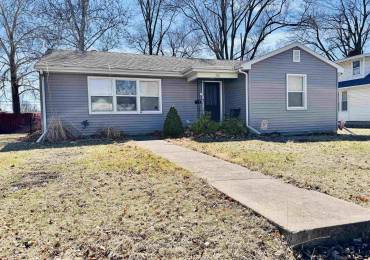 721 CARROLL Street, Macomb, Illinois, 2 Bedrooms Bedrooms, ,1 BathroomBathrooms,Residential,For Sale,CARROLL,RMAPA1256575