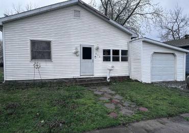 612 25TH Street, Herrin, Illinois, 3 Bedrooms Bedrooms, ,1 BathroomBathrooms,Residential,For Sale,25TH,RMAEB457243