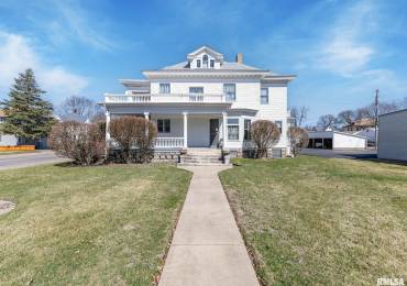 1440 12TH Street, Moline, Illinois, 5 Bedrooms Bedrooms, ,1 BathroomBathrooms,Residential,For Sale,12TH,RMAQC4261615