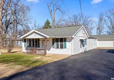 208 GUNION Avenue, Pekin, Illinois, 3 Bedrooms Bedrooms, ,2 BathroomsBathrooms,Residential,For Sale,GUNION,RMAPA1256733