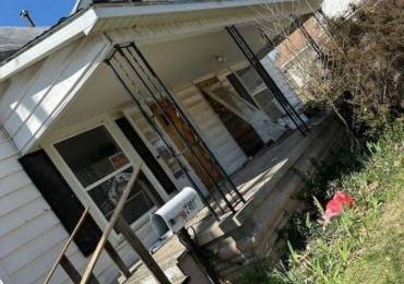 2401 1ST Street, Eldorado, Illinois, 2 Bedrooms Bedrooms, ,1 BathroomBathrooms,Residential,For Sale,1ST,RMAEB457341