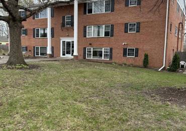 228 OAK CLIFF Court, Peoria, Illinois, 2 Bedrooms Bedrooms, ,1 BathroomBathrooms,Residential Lease,For Rent,OAK CLIFF,RMAPA1257306