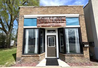 1413 16TH Avenue, Moline, Illinois, ,Commercial Sale,For Sale,16TH,RMAQC4262494