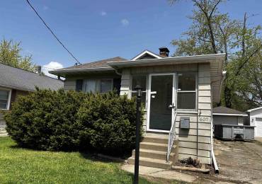 607 FORREST HILL Avenue, Peoria, Illinois, 2 Bedrooms Bedrooms, ,1 BathroomBathrooms,Residential Lease,For Rent,FORREST HILL,RMAPA1257455