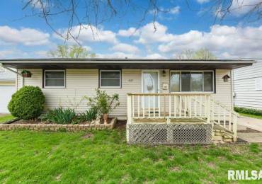 421 CAPRI Street, Pekin, Illinois, 2 Bedrooms Bedrooms, ,1 BathroomBathrooms,Residential,For Sale,CAPRI,RMAPA1257491