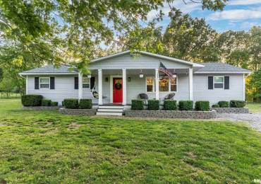 60 PALESTINE Road, Stonefort, Illinois, 3 Bedrooms Bedrooms, ,2 BathroomsBathrooms,Residential,For Sale,PALESTINE,RMAQC4262759