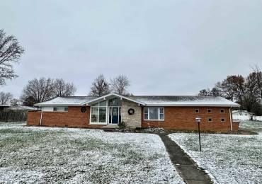1107 CLEVELAND Street, West Frankfort, Illinois, 3 Bedrooms Bedrooms, ,2 BathroomsBathrooms,Residential,For Sale,CLEVELAND,RMAEB456092