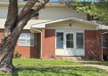 105 Outer Park Drive, Springfield, Illinois, ,1 BathroomBathrooms,Residential Lease,For Rent,Outer Park,RMACA1036101